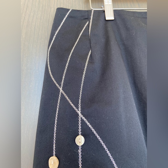 Cotton, Lined, Laura Plus 16W, with Buttons & Swirl Stitch Design - Picture 3 of 14